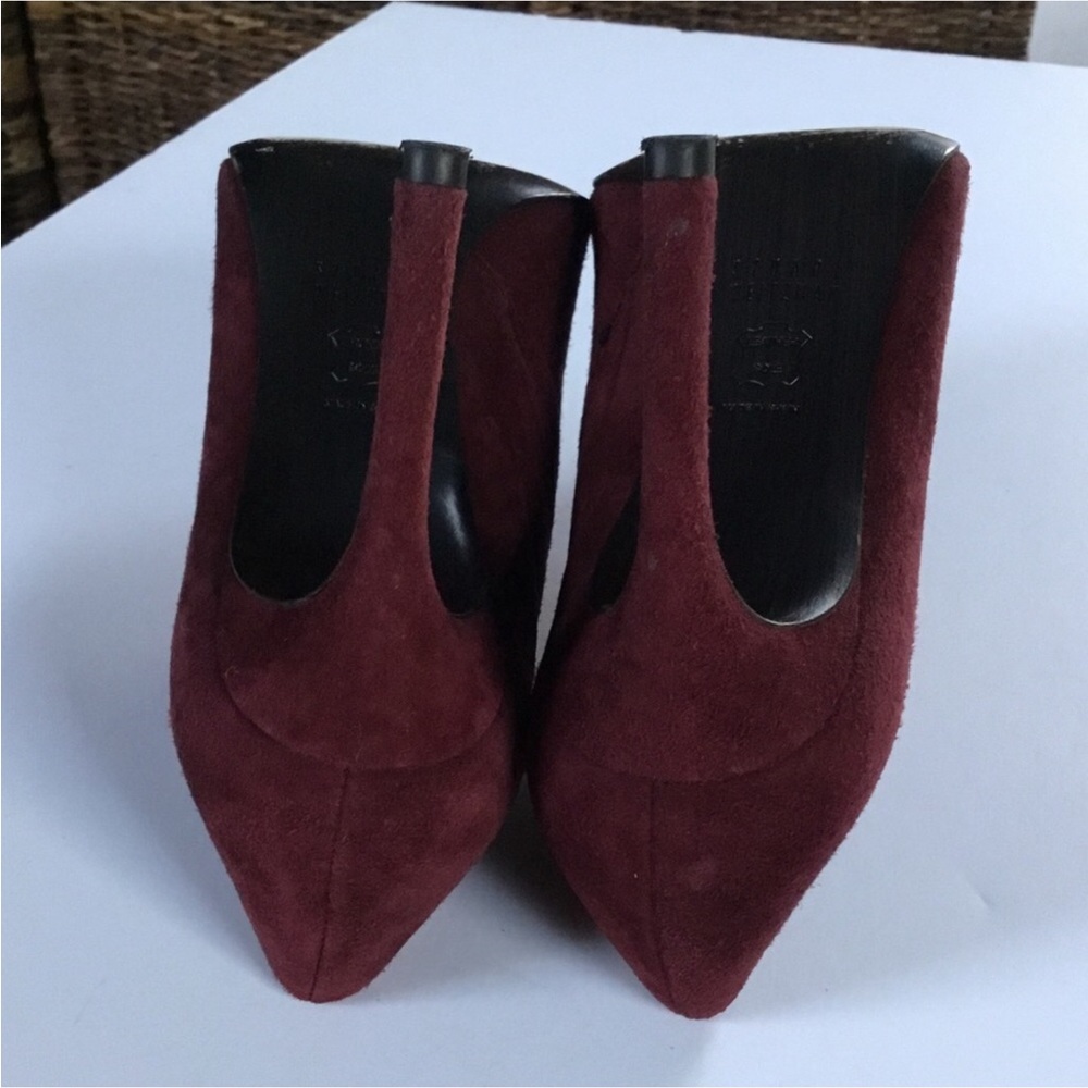 STUART WEITZMAN - Picture 10 of 15